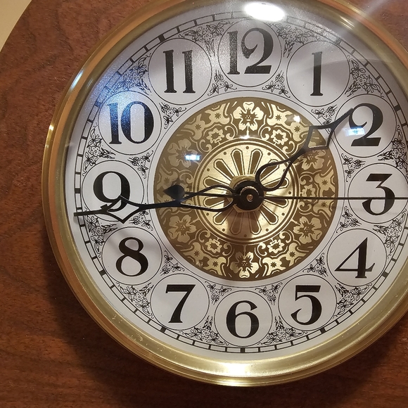 Handmade Wooden Clock - Picture 2 of 6